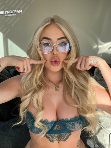 Моника фото 2