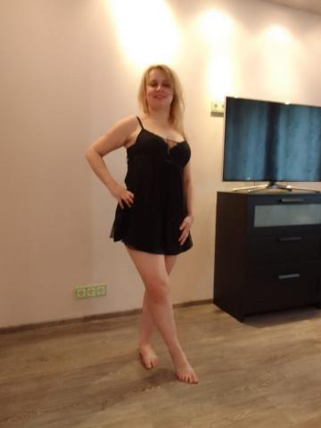 Соня Секретарша Реал фото 2